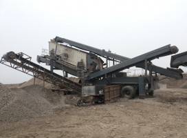 移动破碎站设备下线四川,开启了建筑垃圾再生资源利用
