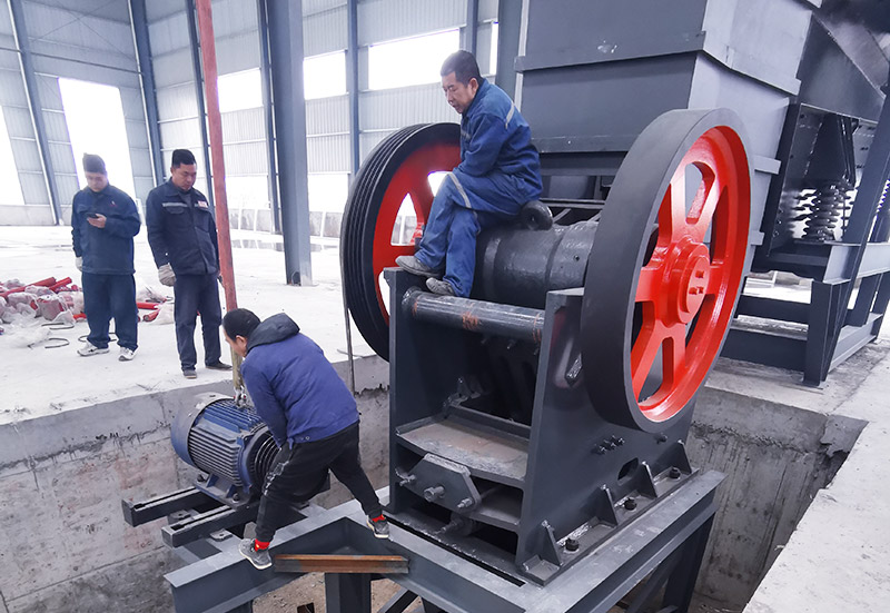 天博售后工程师全程指导安装