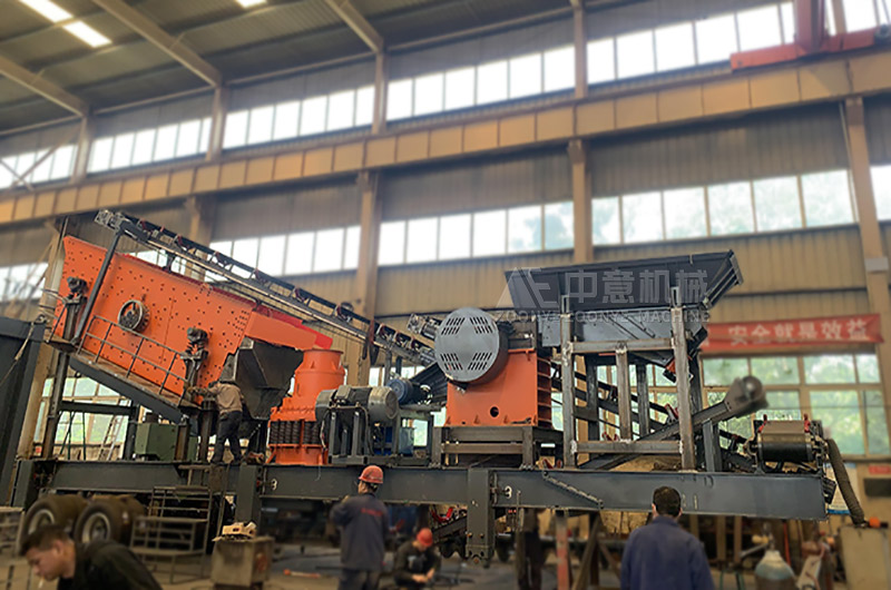 轮胎式四组合移动破碎站 轮胎式四组合移动破碎站