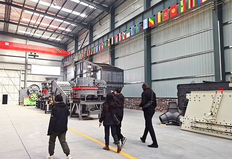 客户参观天博展厅 客户参观天博展厅