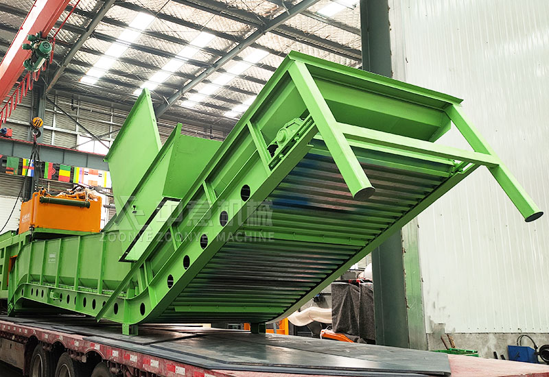 链板输送机.jpg 链板输送机